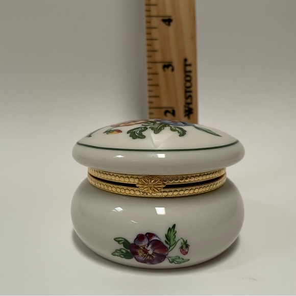 PartyLite Ceramic Keepsake Tealight Holder P7187 (NWT) - Picture 4 of 6